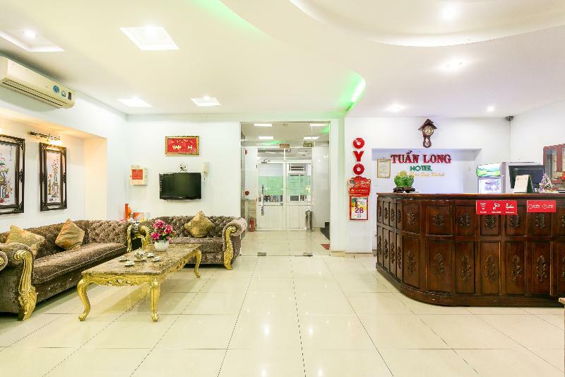 Oyo 130 Tuan Long Hotel Хошимин Екстериор снимка